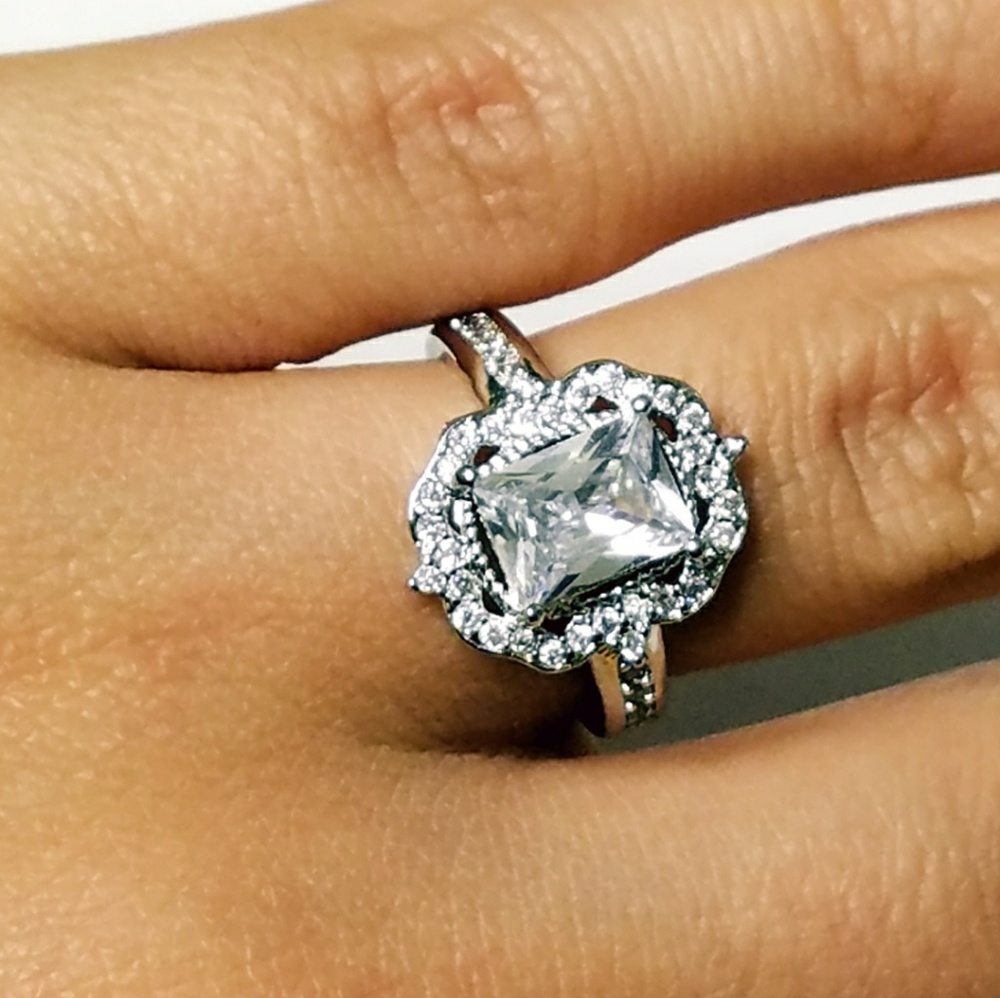 Silver Radiant halo engagement ring - Picture 2 of 7